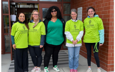 RENEWport volunteers return to Pell for a second year of morning greetings